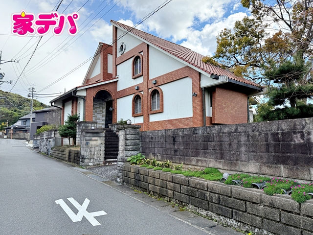 9LDK Family House in Gamagori with Garden and Parking - Thumbnail 3
