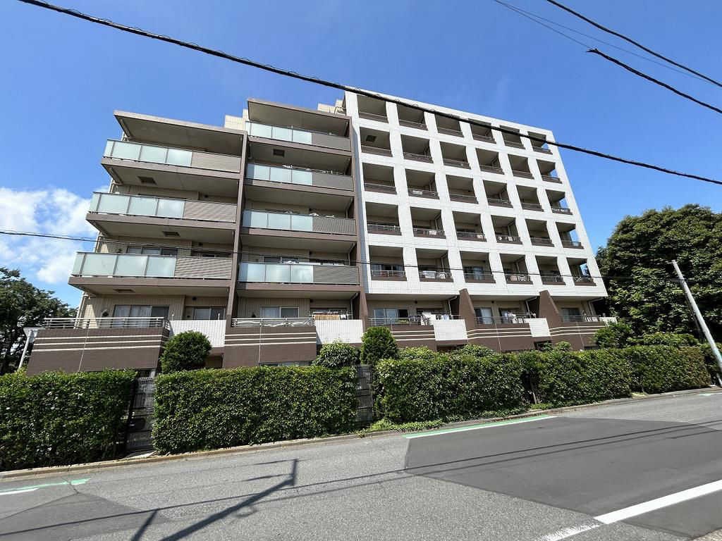 3LDK Apartment in Funabashi with Balcony Near Higashi-Nakayama Station - Thumbnail 3