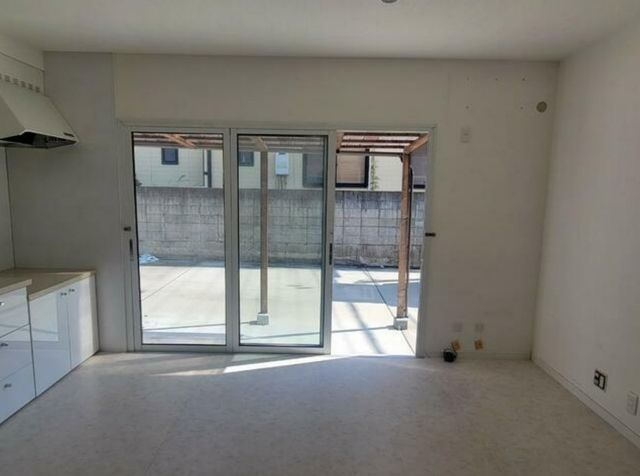 2020-Built 4LDK Single-Story House for Sale in Wakayama - Thumbnail 3