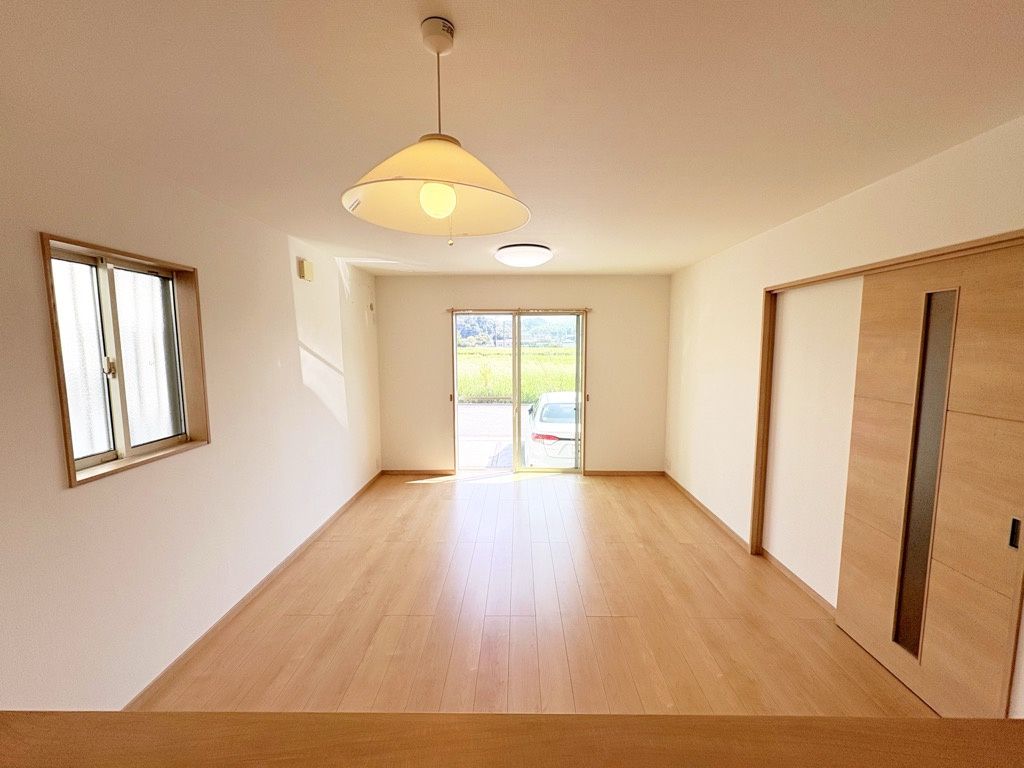 3SLDK Single-Story House for Sale in Wakayama City - Thumbnail 2
