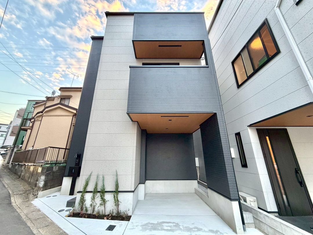 New 2SLDK House with Garage in Kawasaki Miyamae Ward - Thumbnail 2
