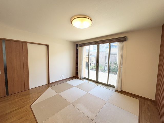 4SLDK House in Fukuyama with 137.87㎡ Living Space - Thumbnail 2