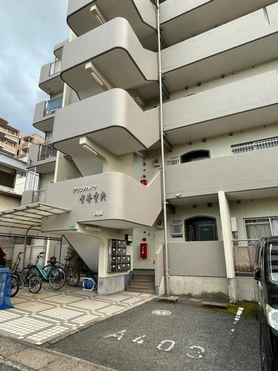 Grand Heights Nakai Chuo A Building 501 | Used apartment located in Kokurakita Ward, Kitakyushu City, 25 minutes walk from Kyushu Institute of Technology Station on the JR Kagoshima Main Line (Property number: 0142766-0000026) — Image 1, Kitakyushu City, Kokurakita Ward, Fukuoka