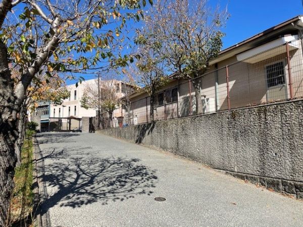 New 3LDK House in Nagasaki with Solar Power & All-Electric - Thumbnail 2