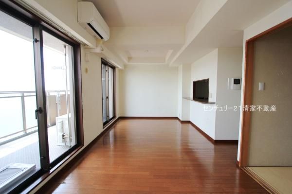 3LDK Apartment in Kozoji Garden Square Kasugai - Thumbnail 4