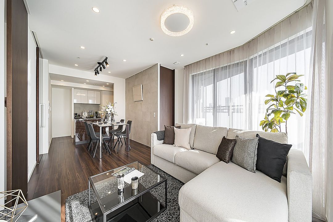 3LDK Apartment for Sale in Minato, Tokyo - 86.62 sqm - Thumbnail 2