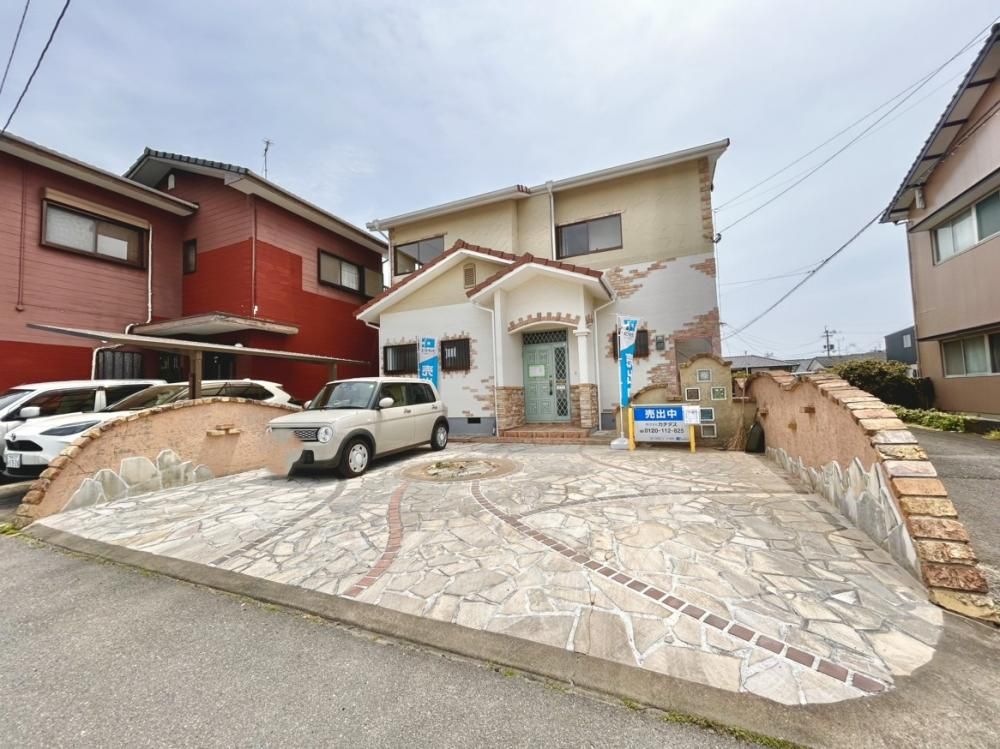 Renovated 4LDK House in Omura Nagasaki with Parking - Thumbnail 2