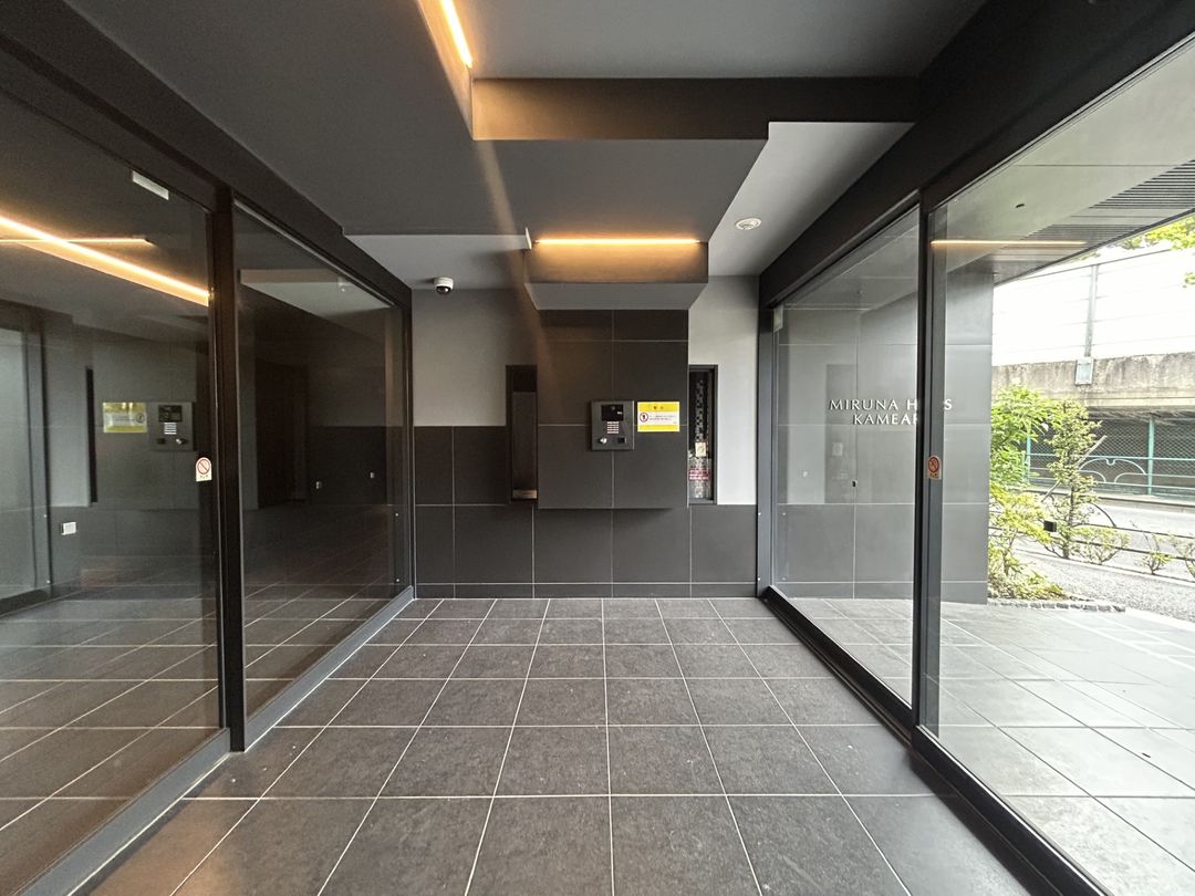 1LDK Apartment in Kameari, Adachi Ward - Modern Tokyo Living - Thumbnail 3
