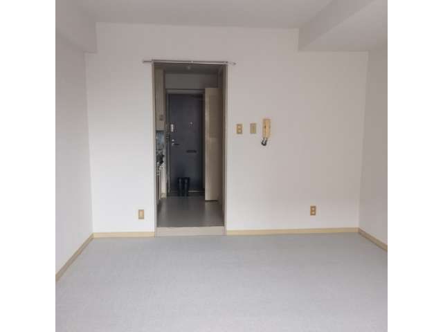 City Palace Honcho Studio Apartment for Sale in Aomori - Thumbnail 2