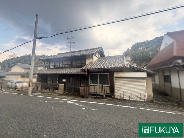 Land for Sale with Old Houses in Kyotanabe, Kyoto - Thumbnail 2