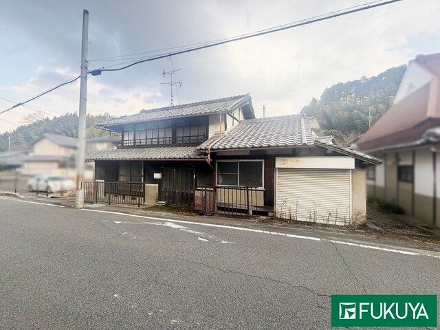 Land for Sale with Old Houses in Kyotanabe, Kyoto - Thumbnail 3
