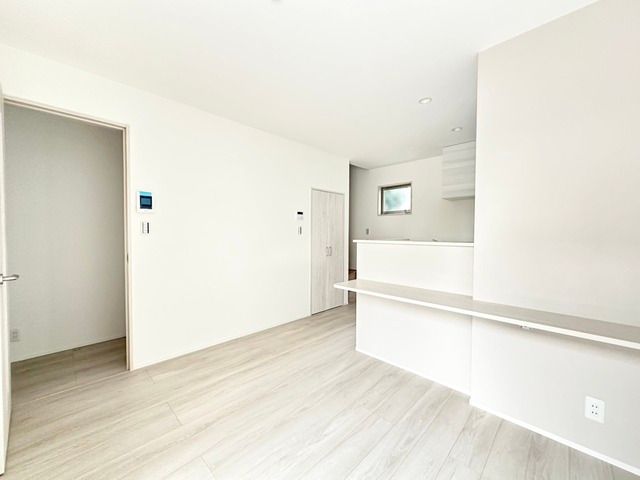 Newly Built 3DK House with Loft in Ichikawa, Chiba - Thumbnail 3