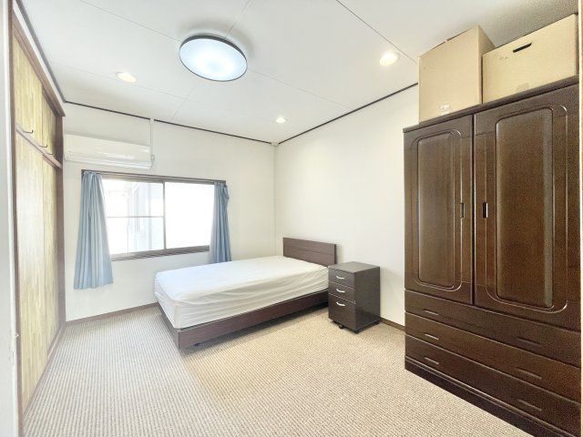 7DK Family House with Rooftop & Garden in Hirakata, Osaka - Thumbnail 4