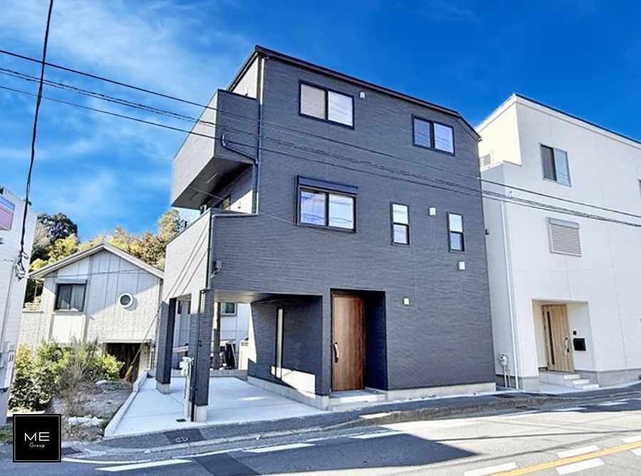 New 4LDK Detached Houses for Sale in Yokohama Sakae Ward - Thumbnail 2