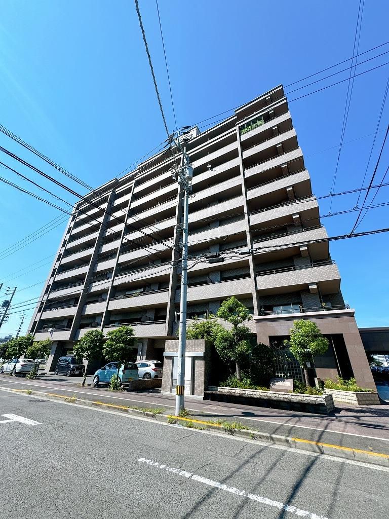 Renovated 3LDK Apartment Near Utazu Station, Kagawa - Thumbnail 2