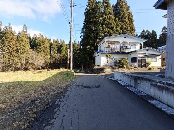 6LDK House for Sale in Odate, Akita with 542 sqm Land - Thumbnail 2