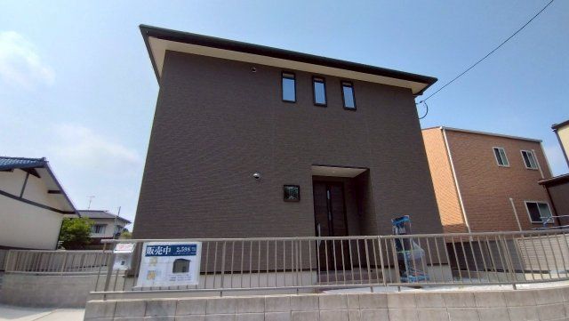 New 4LDK House for Sale in Mizumaki, Fukuoka - Thumbnail 3