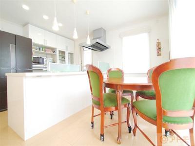 Suruga Ward Shimokawahara Minami Used House | Suruga Ward, Shizuoka City, 22 minutes by bus from Shizuoka Station on the JR Tokaido Main Line, get off at Shimokawahara 5-chome, 3 minutes walk from the bus stop. Used house (Property number: 0143614-0000581) — Image 3, Suruga, Shizuoka