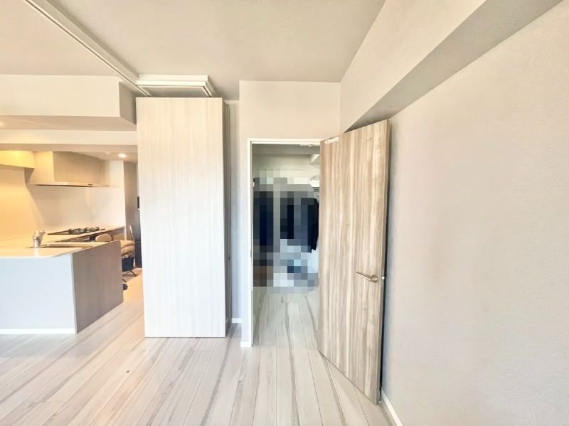 High-Floor 1LDK with Ocean View in Naha, Okinawa - Image 22