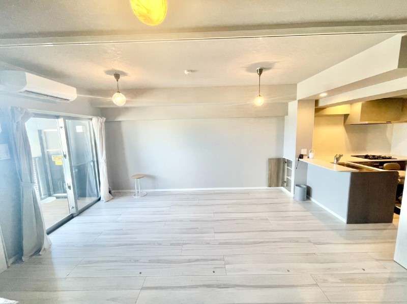 High-Floor 1LDK with Ocean View in Naha, Okinawa - Image 22