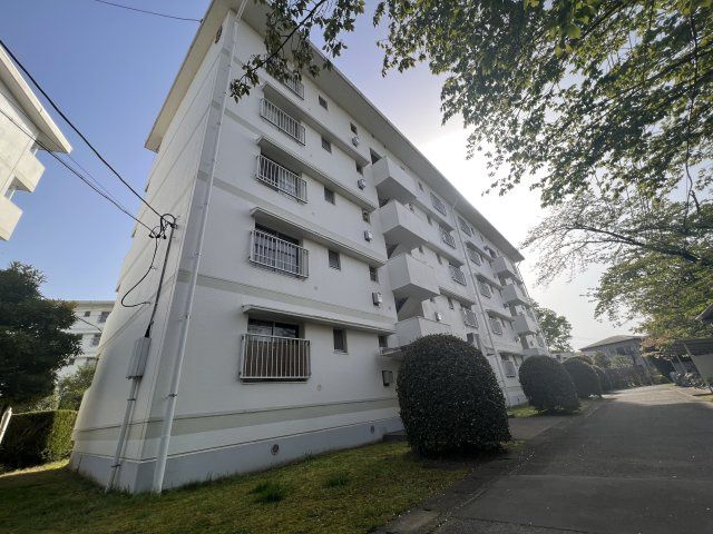 2LDK Apartment in Sugito Uchida Danchi, Saitama - 720万円 - Thumbnail 2