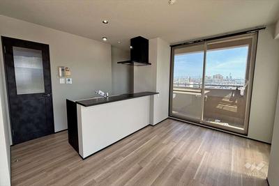 Renovated 2LDK Apartment with Rooftop Balcony in Itami — Image 22, Itami, Hyogo