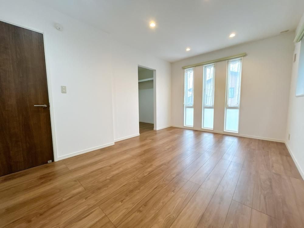 2020-Built 2LDK House for Sale in Fukui City, Fukui - Thumbnail 2