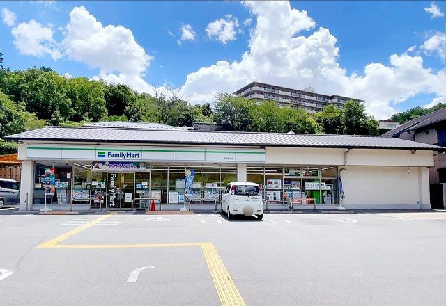 Spacious Vacant Land for Sale in Kita-ku, Kyoto - Thumbnail 4