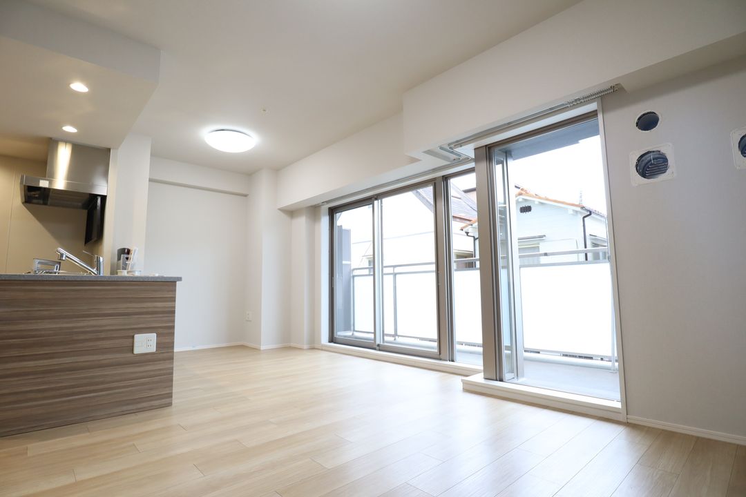 Grand Palace Nishinomiya Mukogawa 3LDK Condo for Sale - Thumbnail 2