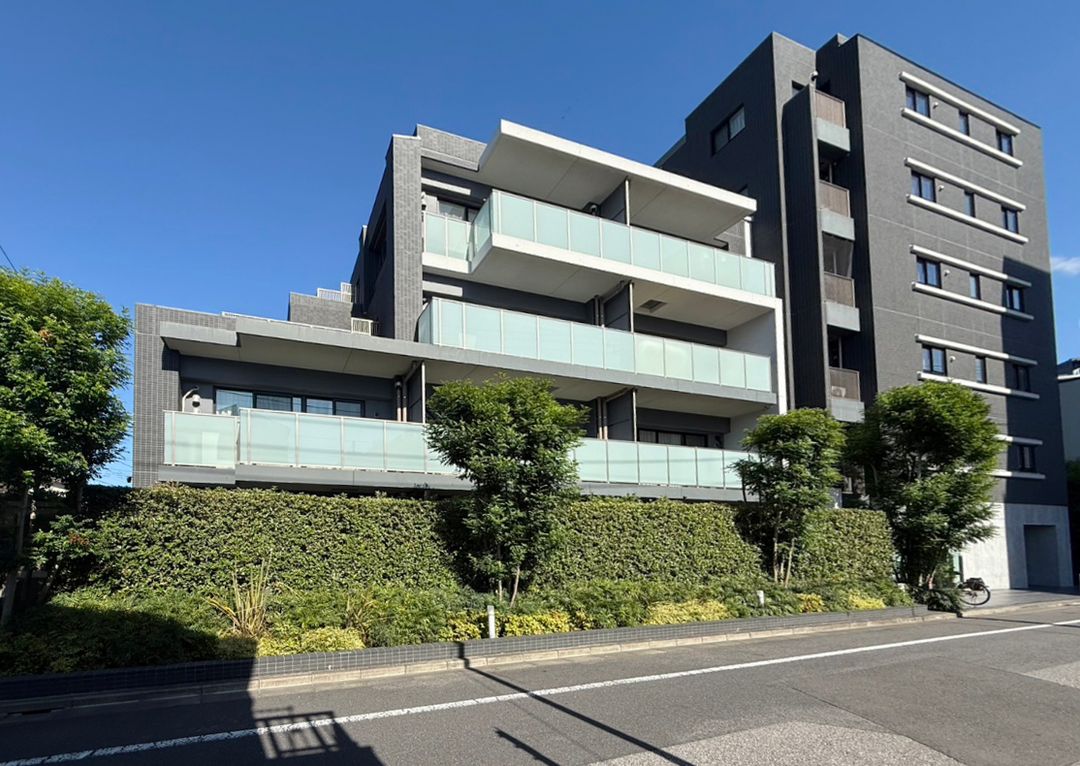3LDK Apartment with Garden in Warabi, Saitama - Thumbnail 3