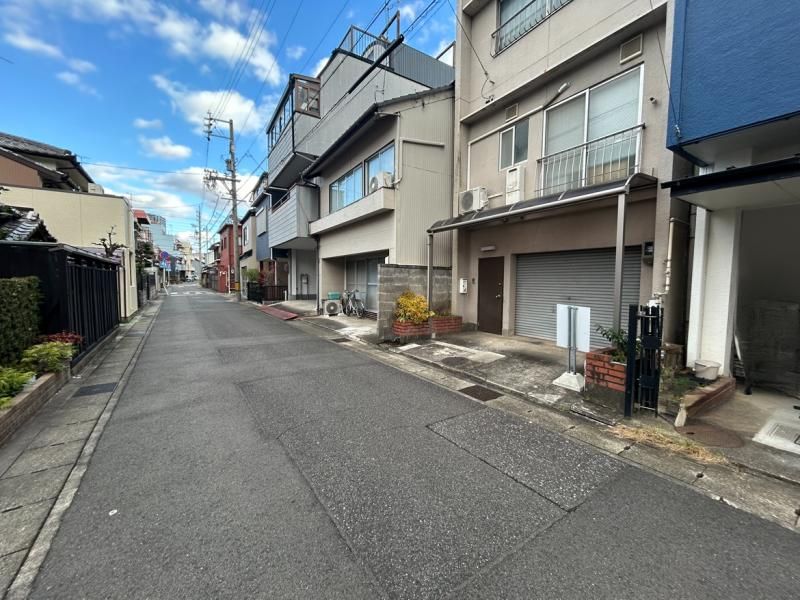 4-Storey Steel House for Sale in Gifu City, Near Meitetsu Gifu Station - Thumbnail 2
