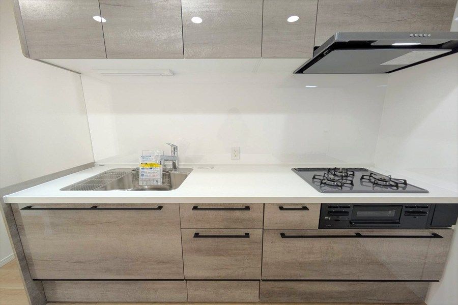 Renovated 3LDK Apartment in Okayama City - 70.24 sqm - Thumbnail 4