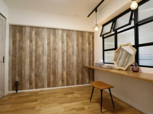 Modern 2LDK Apartment for Sale in Toyama City, Toyama - Thumbnail 4