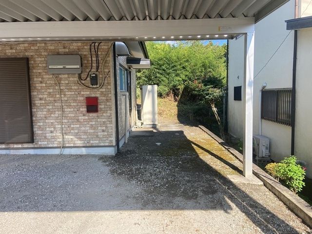 2DK House for Sale in Nikko with Land and Parking - Thumbnail 2