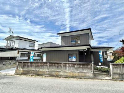 Renovated 2LDK House in Akita City with Parking — Image 2, Akita, Akita