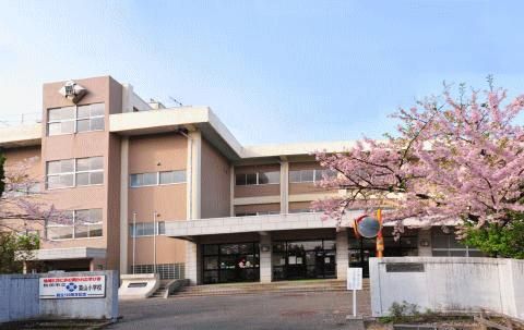 Renovated 2LDK House in Akita City with Parking - Thumbnail 4