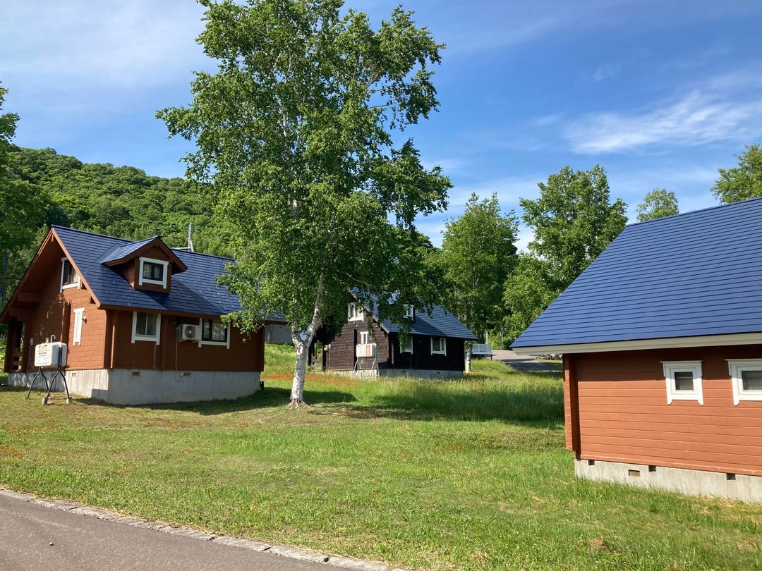 Three Log Houses for Sale in Niseko Hirafu, Hokkaido - Thumbnail 2