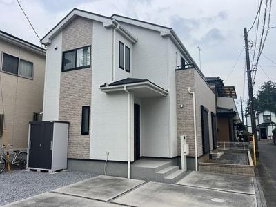 4LDK Family Home in Kounosu with Parking — Image 1, Konosu, Saitama
