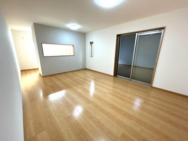 Renovated 4SLDK House with Carport in Ogōri, Fukuoka - Thumbnail 3