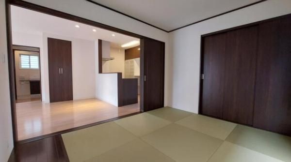 4SLDK House in Wakayama City with Solar Power System - Thumbnail 3