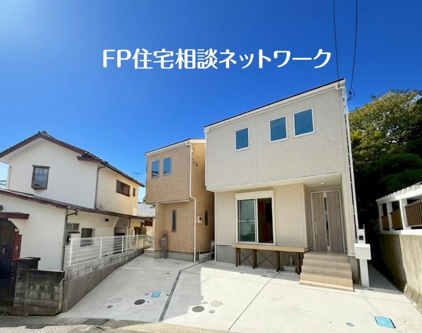 New 4LDK House with Loft Near Ofuna Station, Kamakura - Thumbnail 2