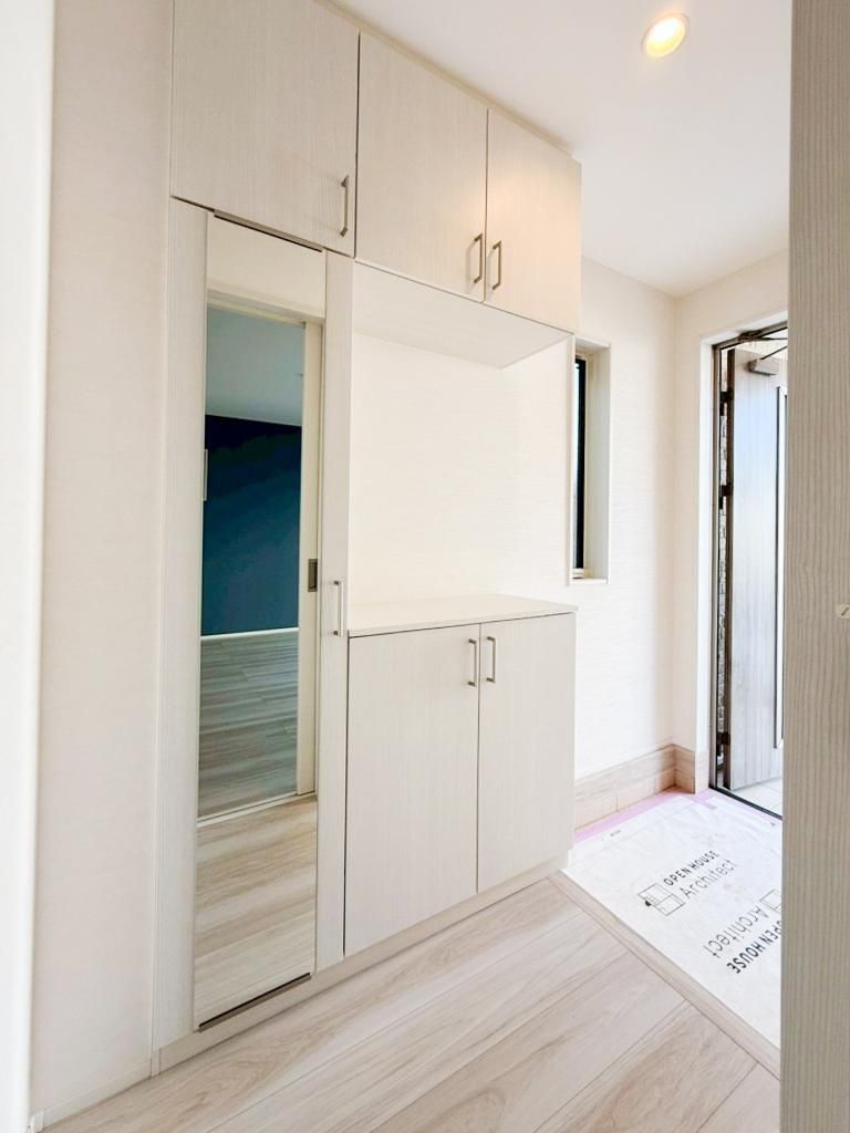 New 4LDK House with Loft Near Ofuna Station, Kamakura - Thumbnail 4