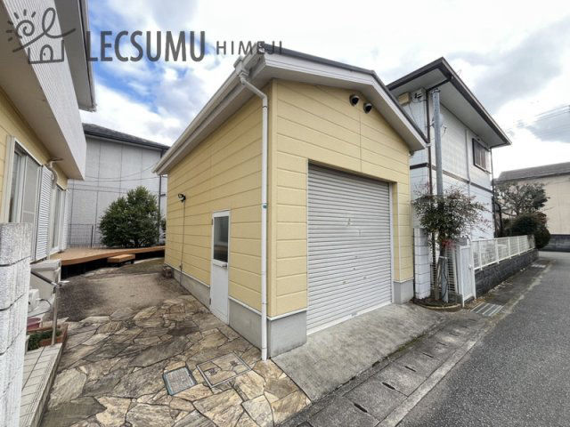 5LDK House in Himeji with 203.5㎡ Land - Thumbnail 3