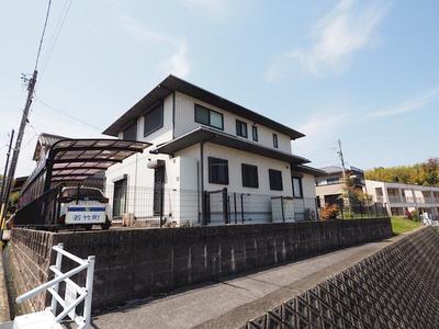 4LDK House in Kuwana with Parking for 4 Cars — Image 1, Kuwana, Mie