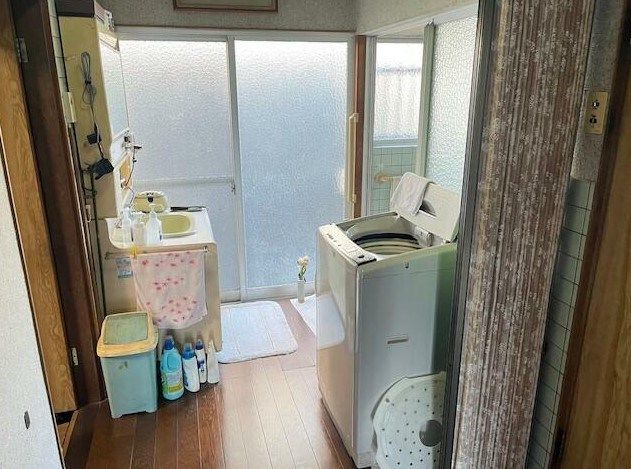 4DK Single-Story House in Kitakyushu with Large Garden - Thumbnail 4