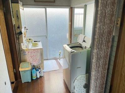 4DK Single-Story House in Kitakyushu with Large Garden — Image 3, Moji, Fukuoka