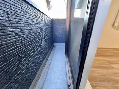 Modern 3LDK House with Solar Power in Yoshikawa Shinei — Image 2, Yoshikawa, Saitama