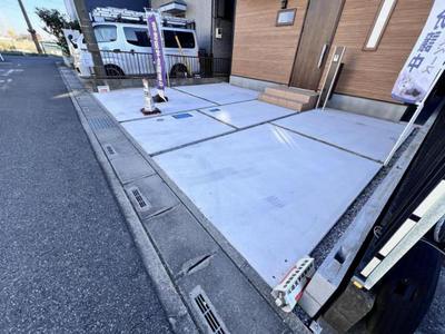 Modern 3LDK House with Solar Power in Yoshikawa Shinei — Image 1, Yoshikawa, Saitama