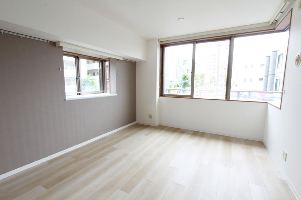 Renovated 4LDK Apartment Near Shonandai Station Fujisawa - Thumbnail 3