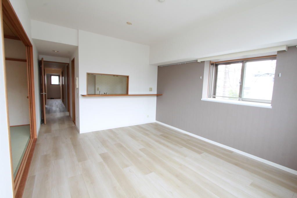 Renovated 4LDK Apartment Near Shonandai Station Fujisawa - Thumbnail 2